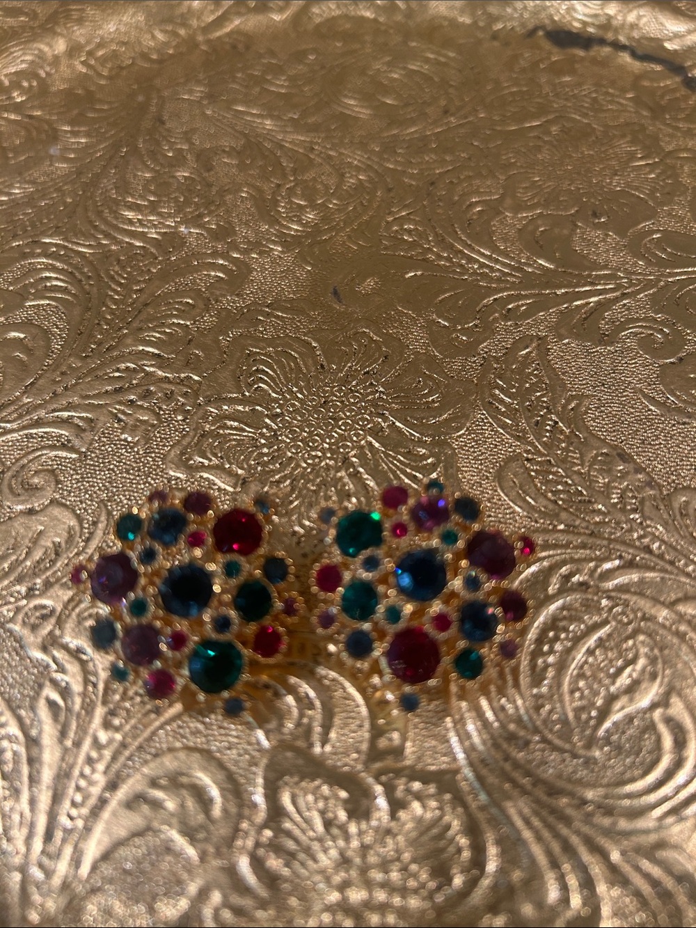 Vintage Gold Tone 1” Earrings Jewel Tones Clip On